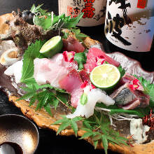 Assorted sashimi