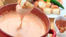Tomato Cheese Fondue with Bread and Vegetables