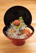 Baby sardine rice bowl