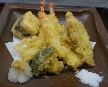 Assorted tempura