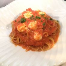 Tomato cream pasta