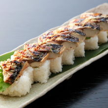 Mackerel rod-shaped sushi