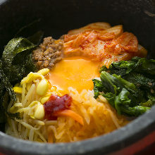 Stone grilled bibimbap