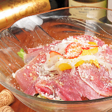 Prosciutto and cheese salad