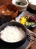 Kamataki Gohan (rice in a metal pot)