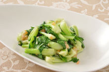 Stir-fried bok choy