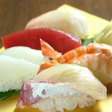 Assorted nigiri sushi, 5 kinds