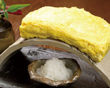 Japanese-style rolled omelet