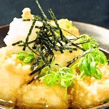 Deep-fried tofu in broth