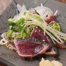 Seared skipjack tuna