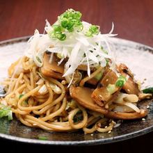 Yakisoba noodles