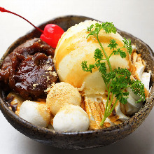 Shiratama (rice flour dumpling) parfait