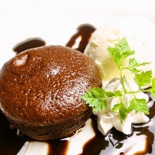 Fondant au chocolat (lava cake)