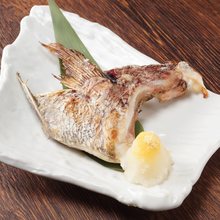 Grilled amberjack collar meat