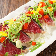 Seared skipjack tuna