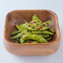 Garlic green soybeans