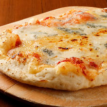 Four kinds of melty cheese pizza