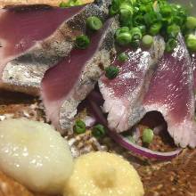 Seared skipjack tuna