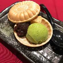 Bean-jam wafer ice cream (green tea)