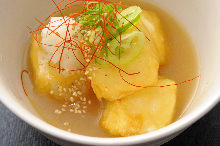 Deep-fried tofu in broth