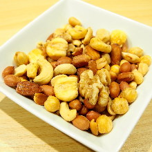 Mixed nuts 