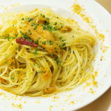 Pasta with sea urchin and pepperoncino sauce