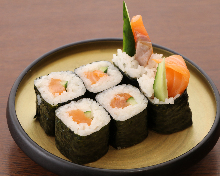 Fatty salmon thin sushi roll