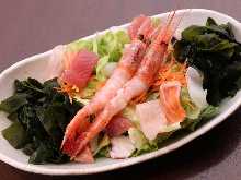Sunaoya Salad with Plenty of Seafood