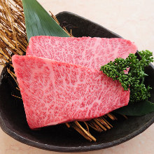 Marbled meat yakiniku