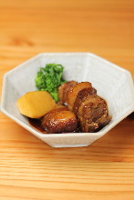 Simmered pork belly