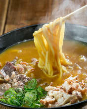 Wheat noodles in a curry broth