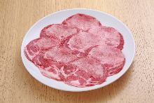 Beef tongue seasoned with salt