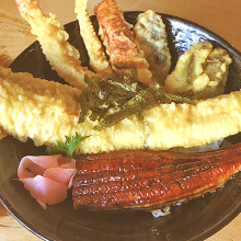 Seafood tempura rice bowl