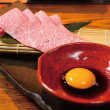 (Kobe Beef Specialty Dish) Grilled Shabu-Shabu-Egg yolk yukke- Kobe beef with marbling