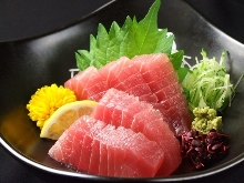 Tuna sashimi