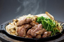 Mongolian mutton barbecue ("Jingisukan"), teppanyaki-style