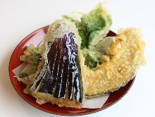 Assorted tempura