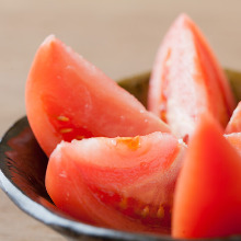 Sliced tomatoes