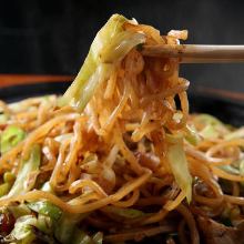 Yakisoba noodles