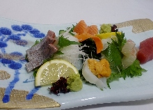 Assorted sashimi Assorted sashimi