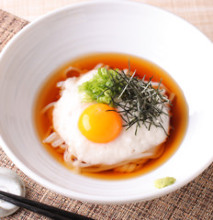 Chilled udon with grated yam