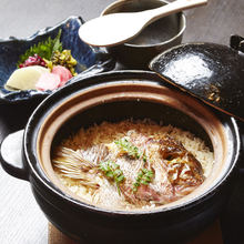 Donabe Gohan (rice in an earthen pot)