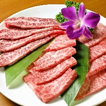 Marbled meat yakiniku