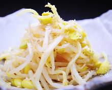 Bean sprouts namul (Korean seasoned bean sprouts)