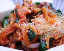 Stir-fried pork with kimchi