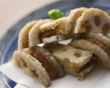 Deep-fried stuffed lotus root and meat