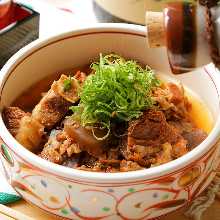 Simmered beef tendon with konjac