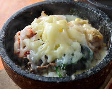 Stone grilled cheese bibimbap