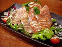 Raw ham salad