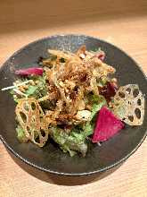 Deep-fried burdock salad with sesame dressing